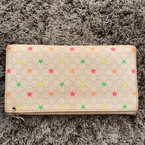 White Micro G G Supreme Stars Canvas